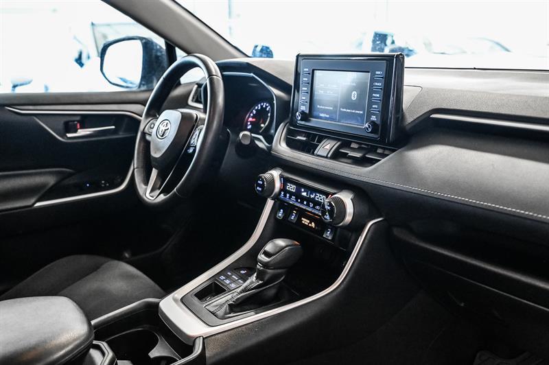 2020 Toyota RAV4 - Image 30