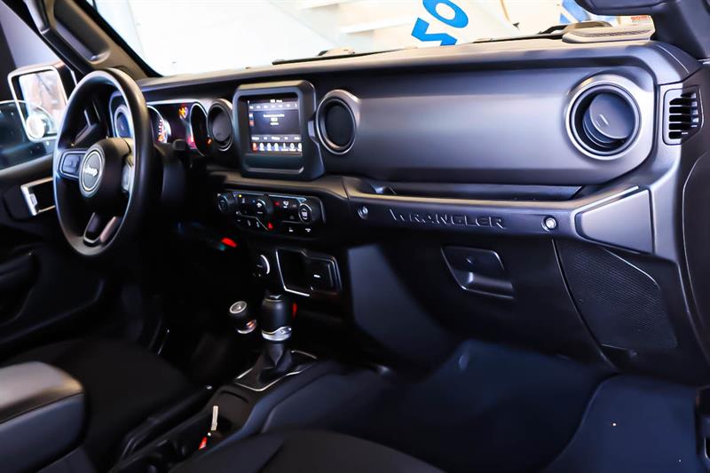 jeep Wrangler 2022 - 14