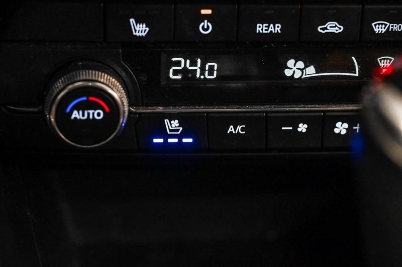 2022 Mazda CX-9 - Image 32