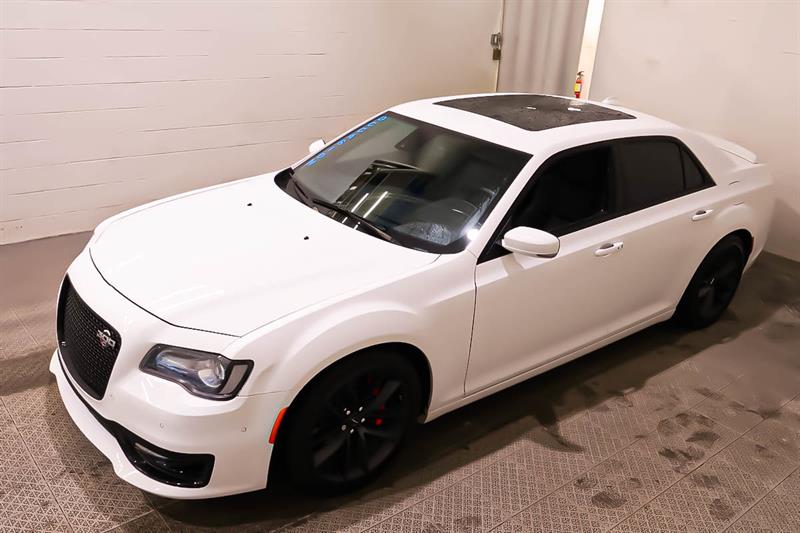 chrysler 300 2023 - 3