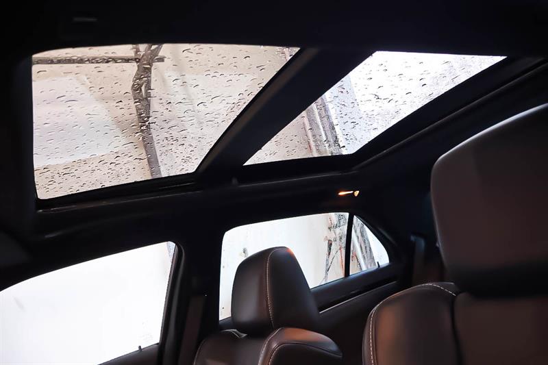 chrysler 300 2023 - 11