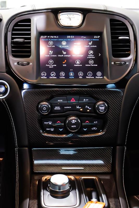 chrysler 300 2023 - 22