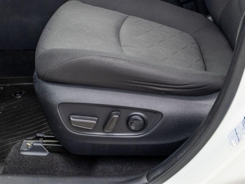toyota RAV4 2021 - 25