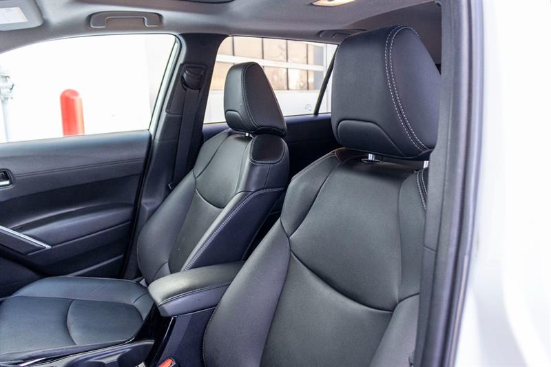 toyota Corolla Cross 2022 - 26