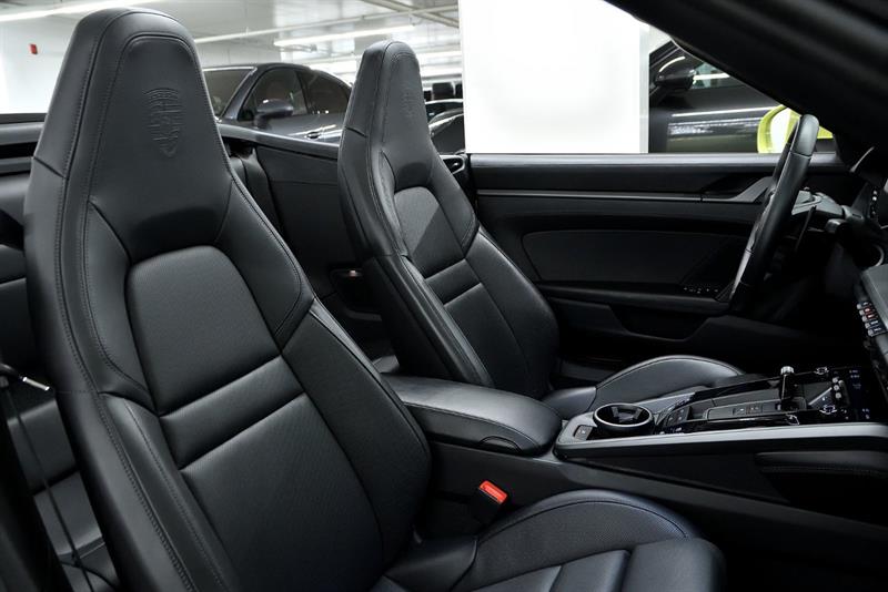 porsche 911 2025 - 33