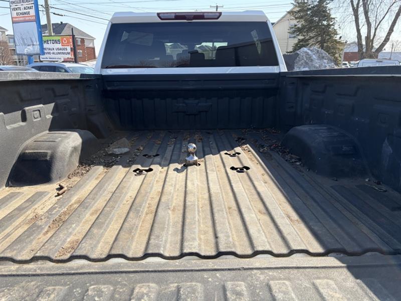 chevrolet Silverado 2500HD 2021 - 12