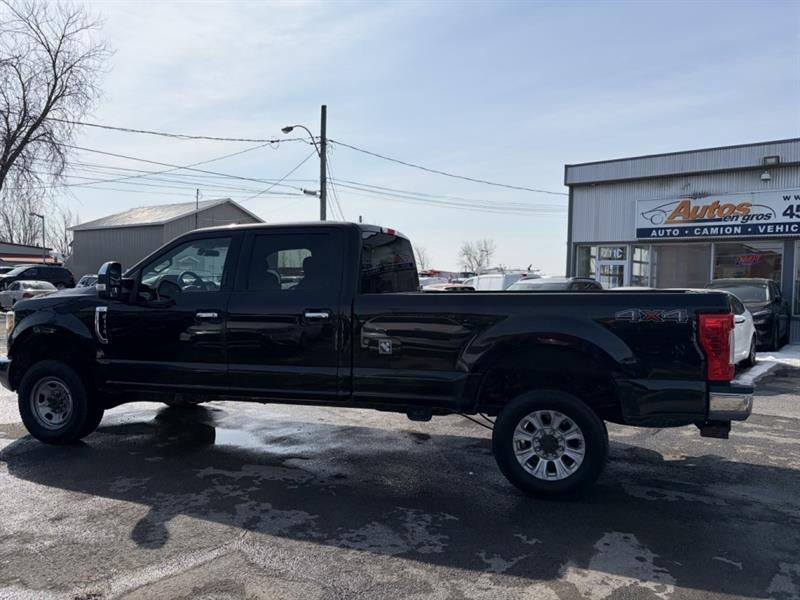 ford Super Duty F-350 a roues arrière simples 2017 - 8