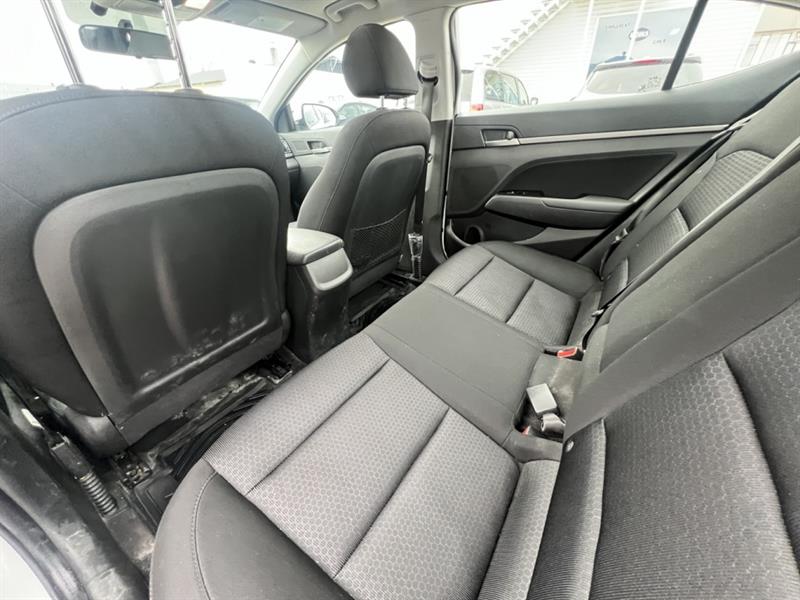 hyundai Elantra 2017 - 22