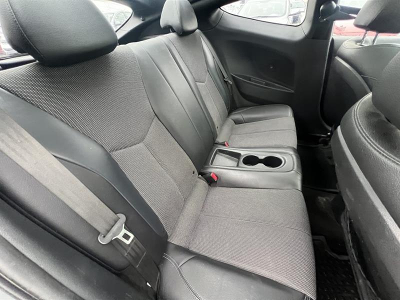 hyundai Veloster 2012 - 22