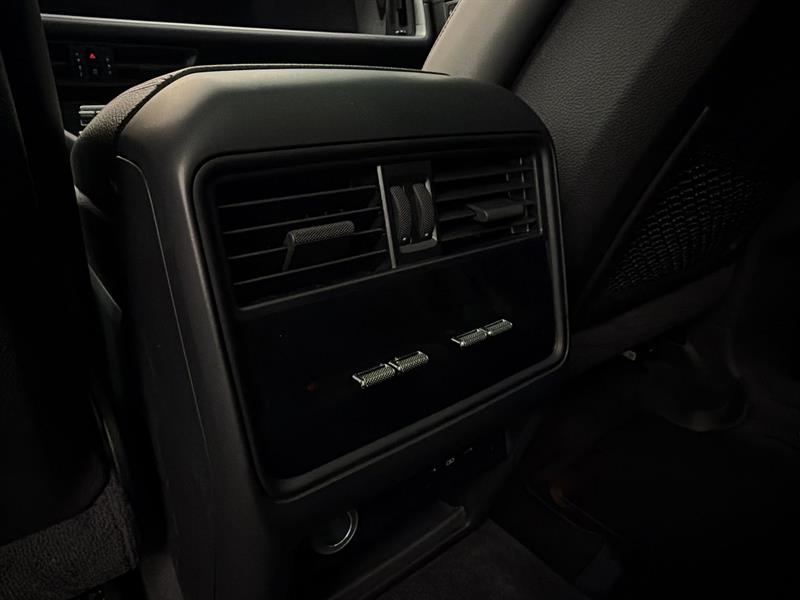 porsche Cayenne 2024 - 25