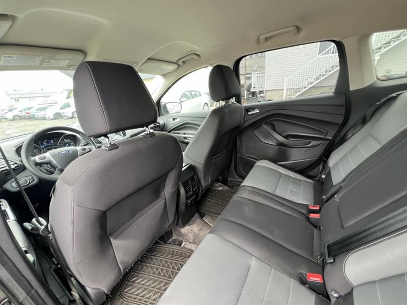 ford Escape 2016 - 21