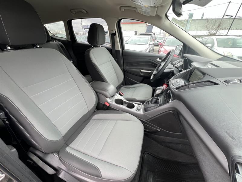 ford Escape 2016 - 25