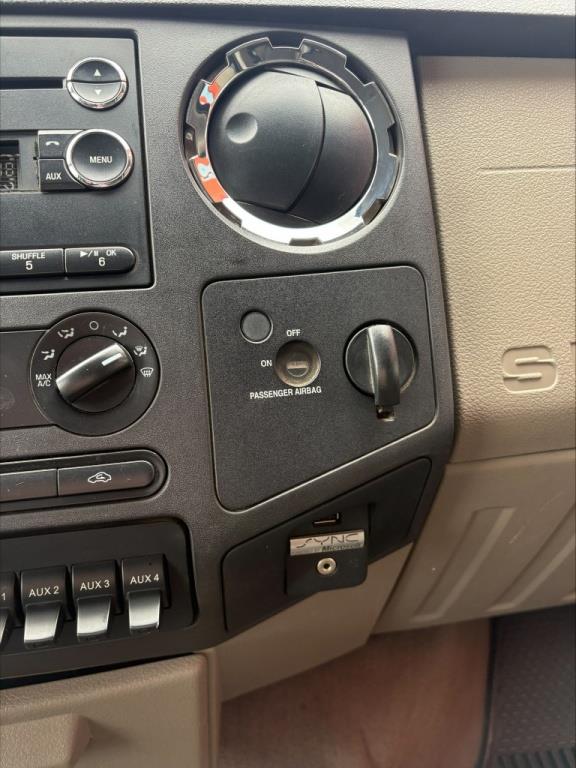 ford Super Duty F-250 SRW 2010 - 14