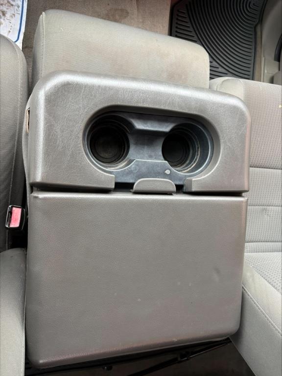ford Super Duty F-250 SRW 2010 - 16