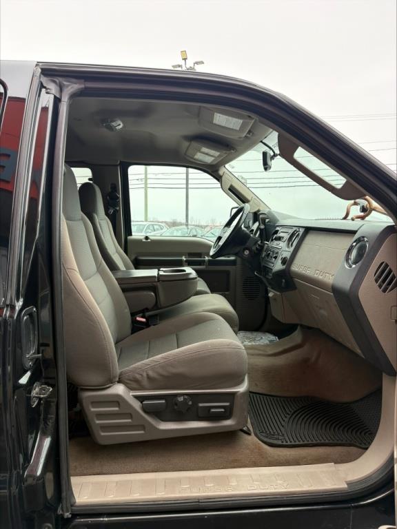 ford Super Duty F-250 SRW 2010 - 19