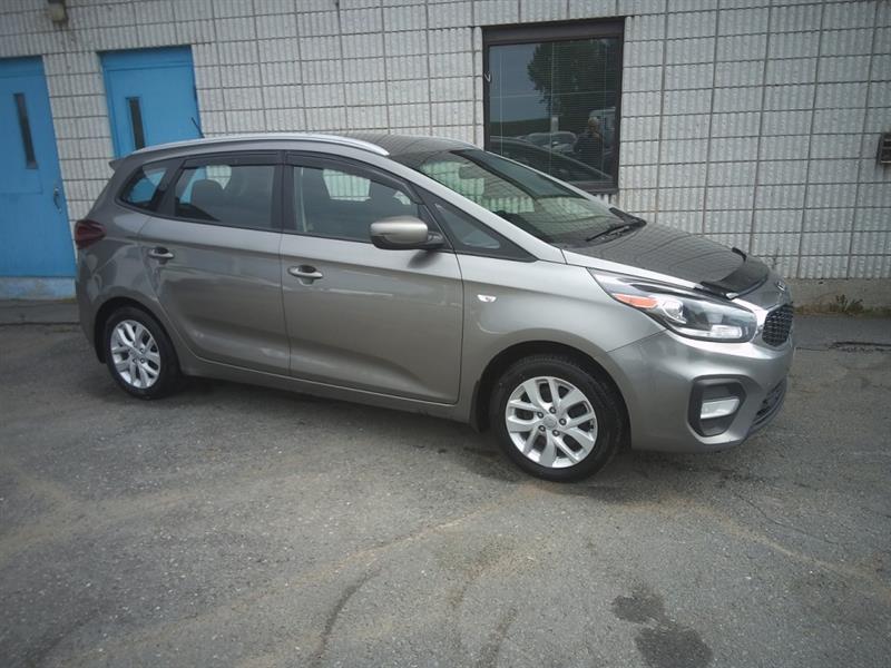 kia Rondo 2017 - 2