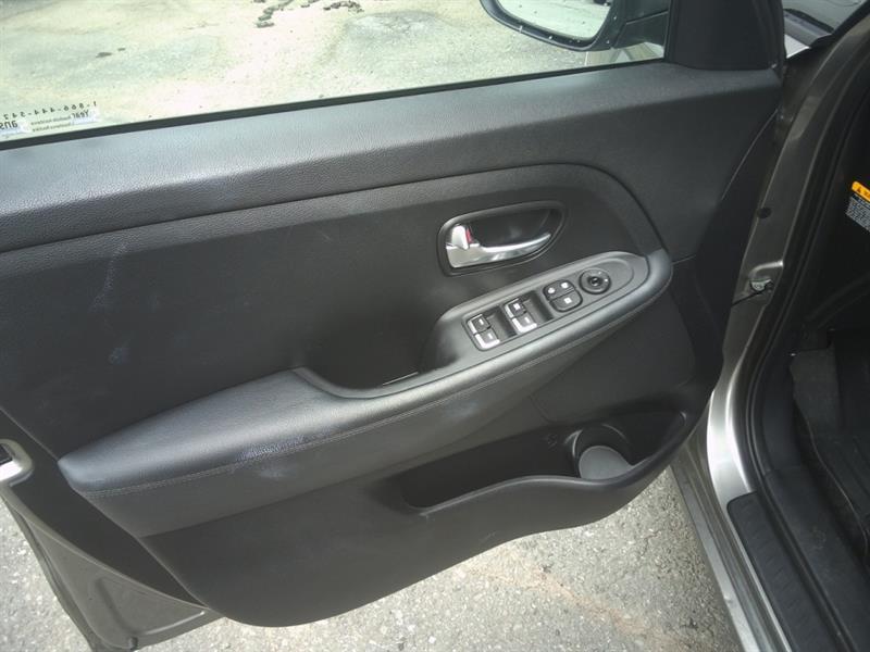 kia Rondo 2017 - 5