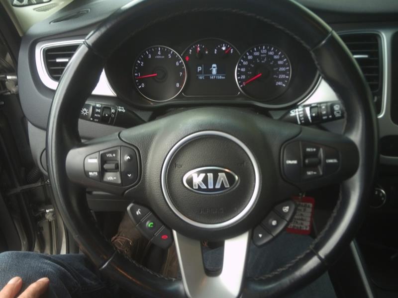 kia Rondo 2017 - 9