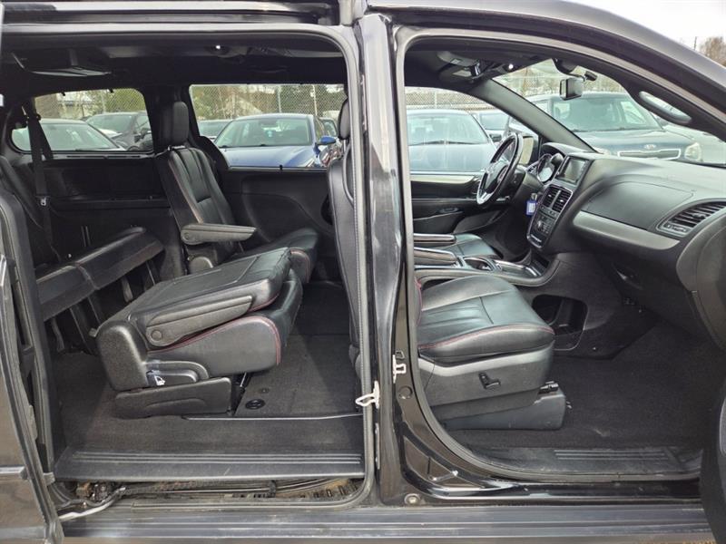 dodge Grand Caravan 2016 - 21