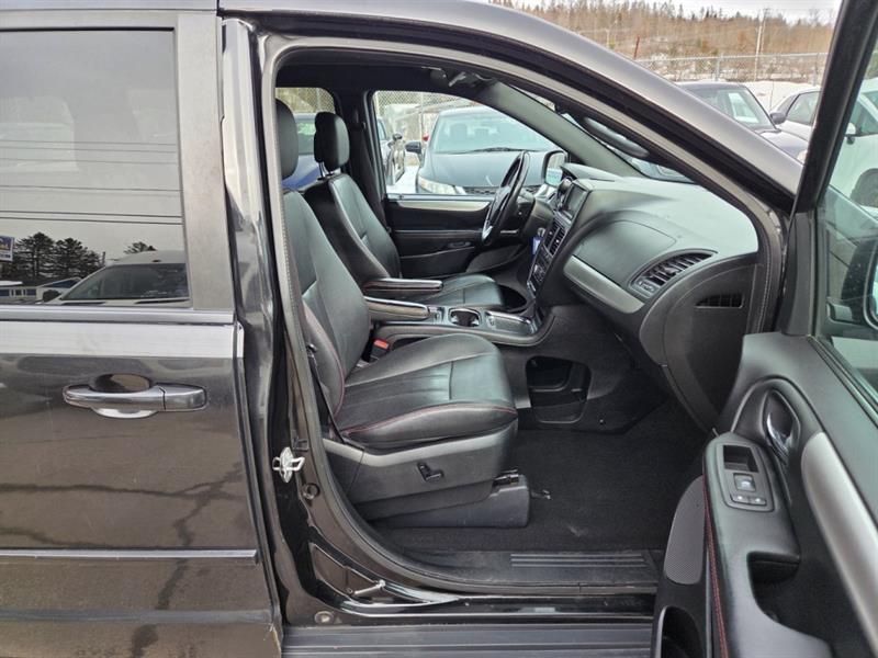 dodge Grand Caravan 2016 - 22