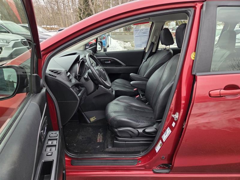 mazda Mazda5 2017 - 12