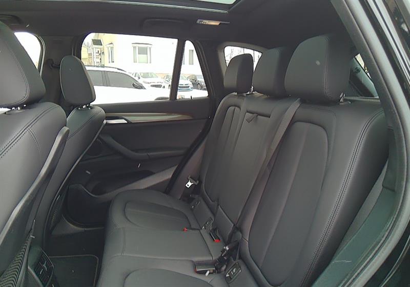 bmw X1 2020 - 16