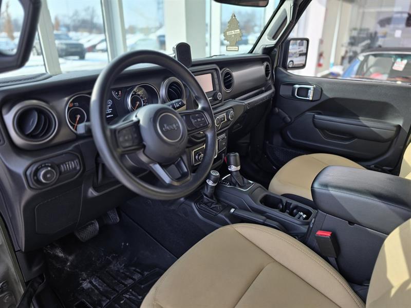 jeep Wrangler 2021 - 15