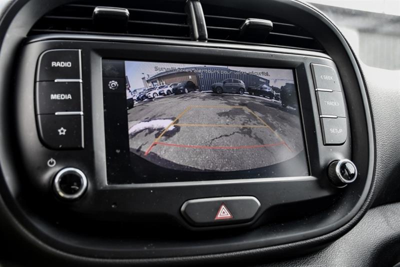 kia Soul 2022 - 25