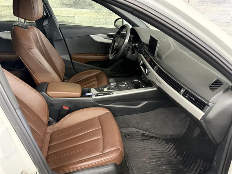 audi berline A4 2019 - 19
