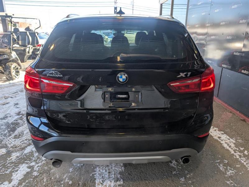 bmw X1 2016 - 9