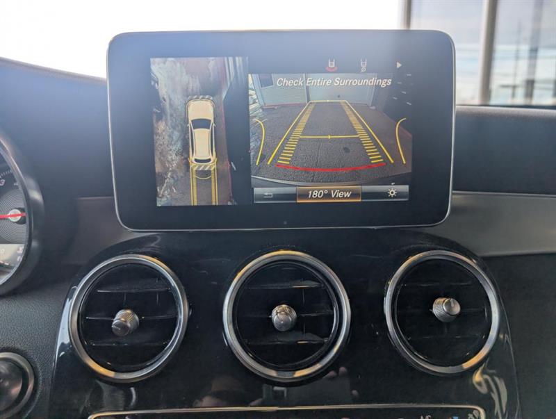 mercedes-benz GLC 2019 - 26