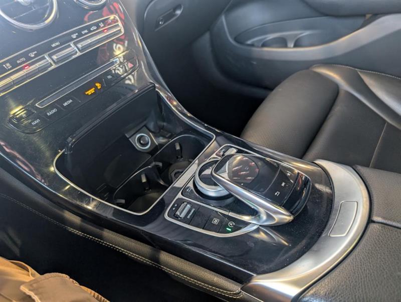 mercedes-benz GLC 2019 - 28