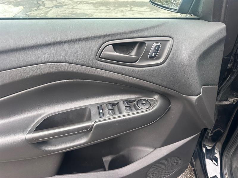 ford Escape 2017 - 8