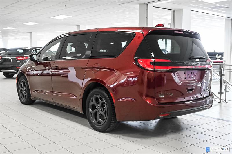 chrysler Pacifica Hybrid 2022 - 10