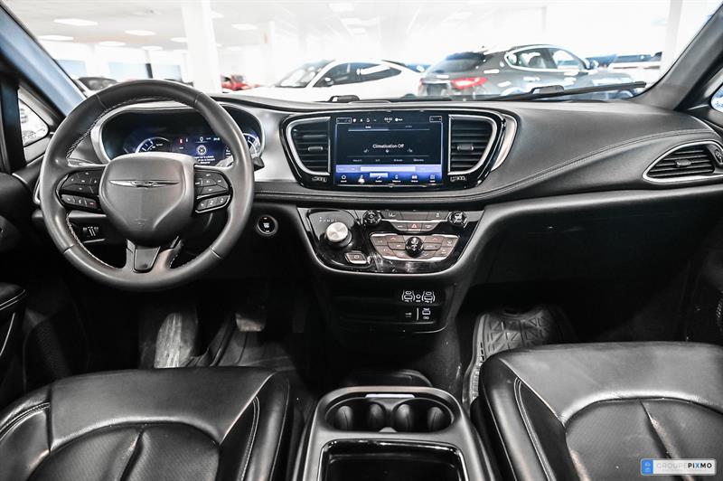 chrysler Pacifica Hybrid 2022 - 30