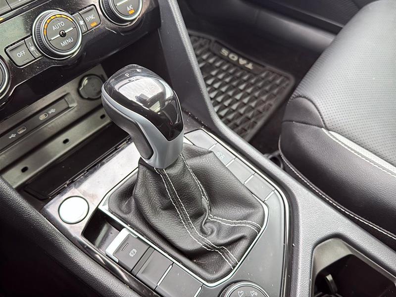 volkswagen Taos 2023 - 13