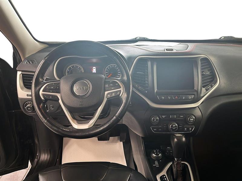 jeep Cherokee 2015 - 10