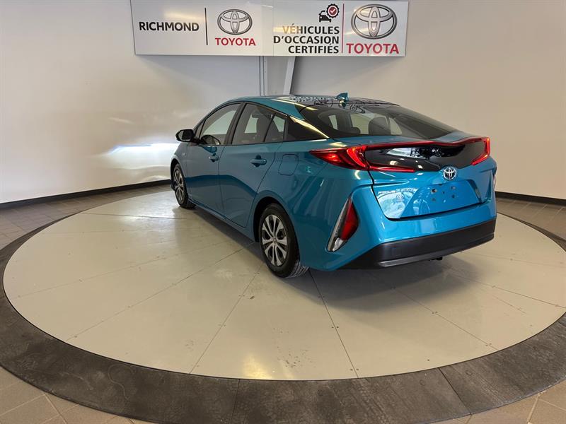 Toyota Prius Prime 6