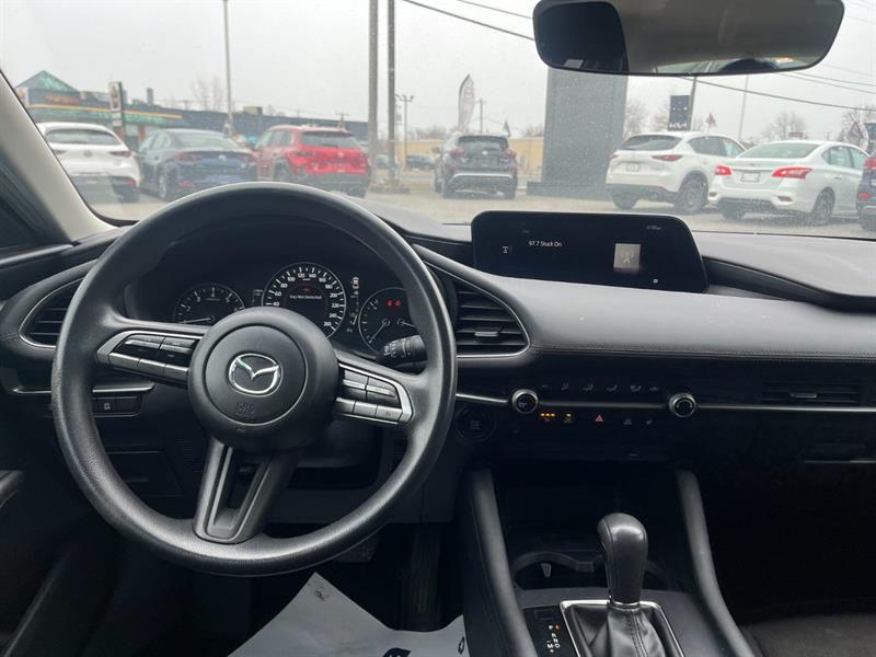 mazda Mazda3 2020 - 26