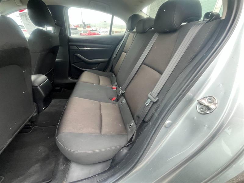 mazda Mazda3 2020 - 27