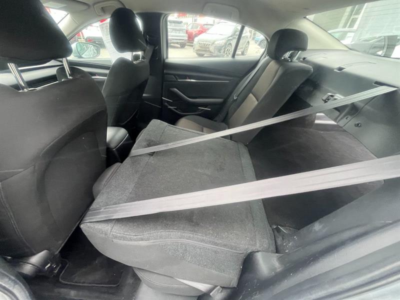 mazda Mazda3 2020 - 28