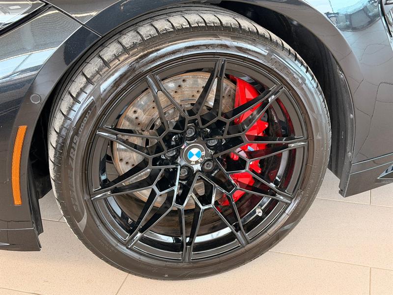 bmw M4 2024 - 8