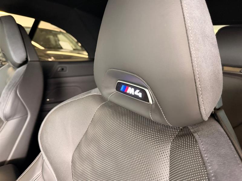 bmw M4 2024 - 15