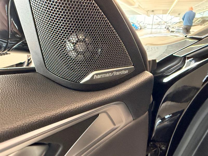 bmw M4 2024 - 21