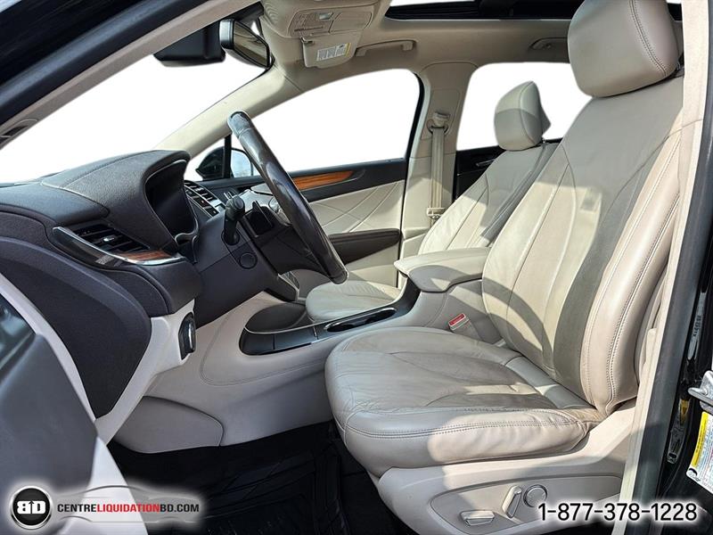 lincoln MKC 2017 - 14