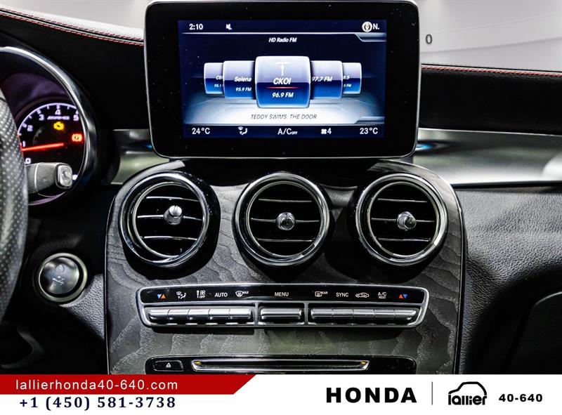mercedes-benz GLC 2019 - 25