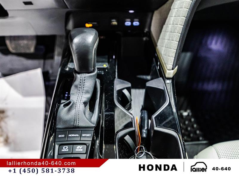 toyota Camry 2025 - 25