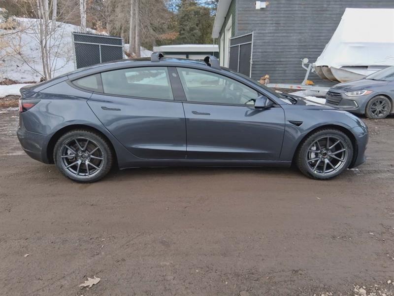 tesla Model 3 2021 - 4