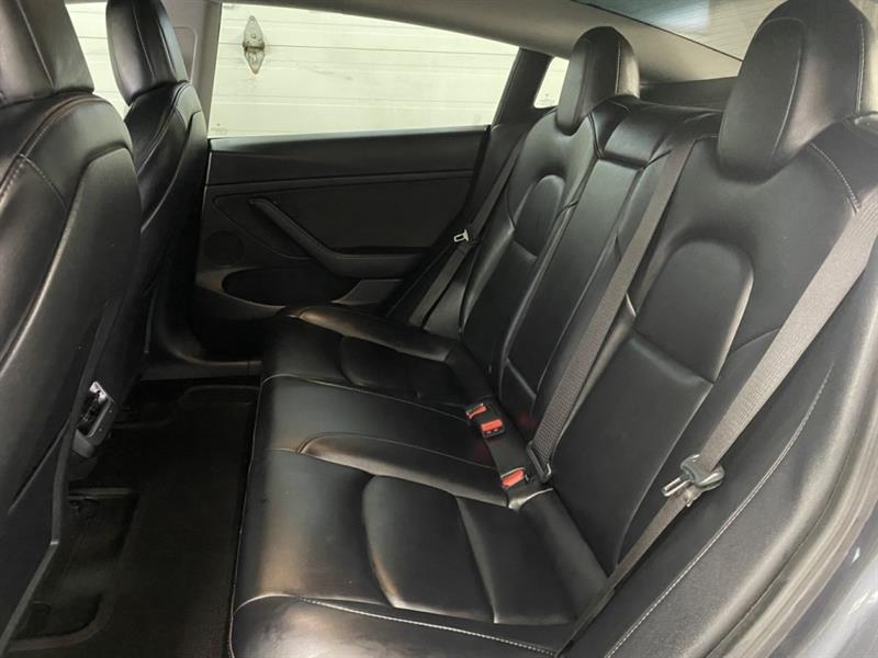 tesla Model 3 2021 - 19