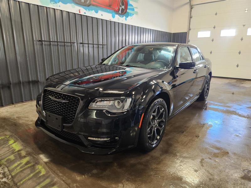 chrysler 300 2022